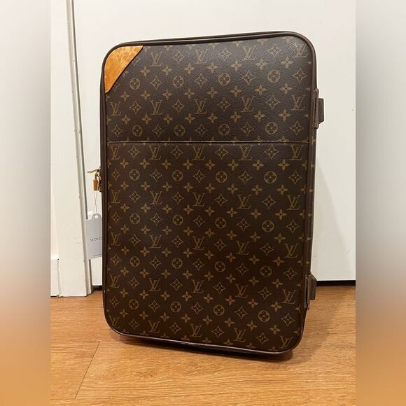 Louis Vuitton Pegase ~ Monogram Canvas 50 Rolling Suit Case AUTHENTIC - Picture 1 of 16